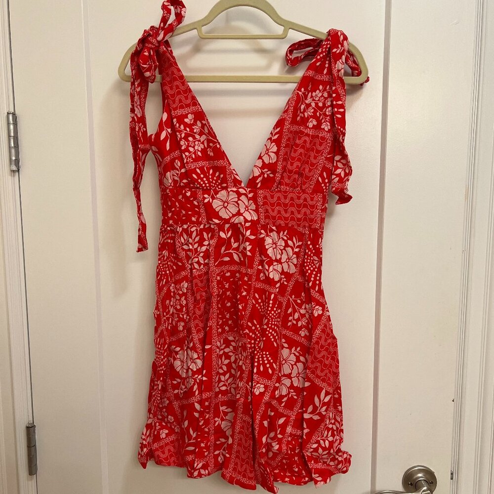NWT House of Harlow Red Floral Linen-Blend Dress with Tie Sleeves
